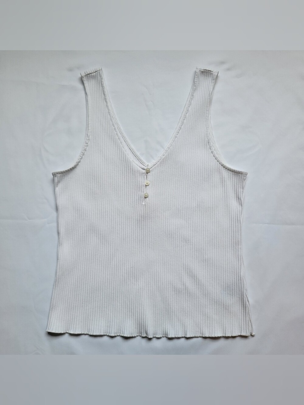 H&M White Ribbed Tank Ruffle Bottom Shirt Large